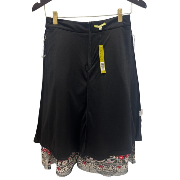 NWT Gianni Bini Amelia Skirt $99 Black Floral Embroidered Mesh Midi S - Picture 3 of 7